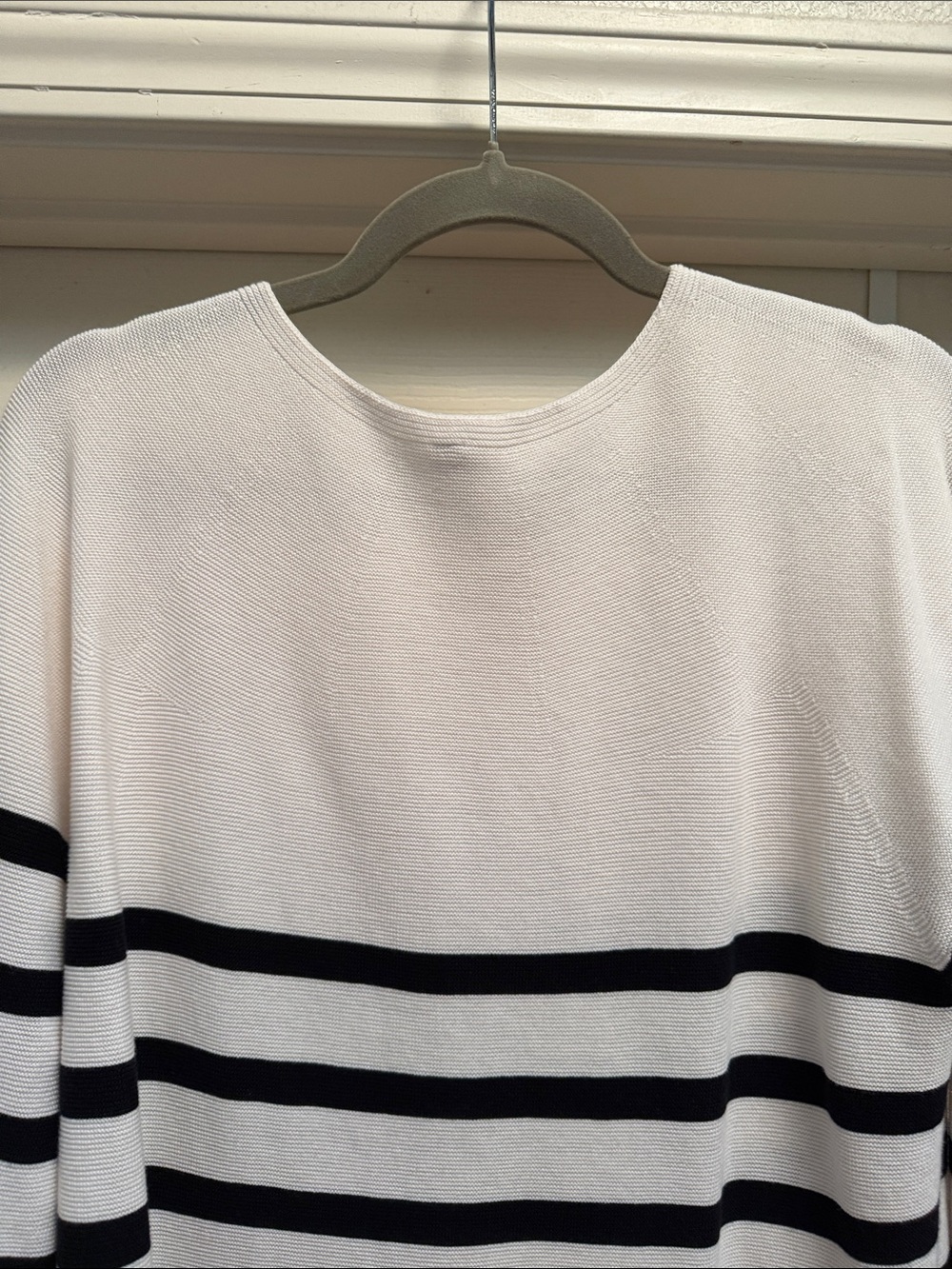 Uniqlo 3D Knit Cotton Sweater White/Black Stripes Sz L - Picture 5 of 7